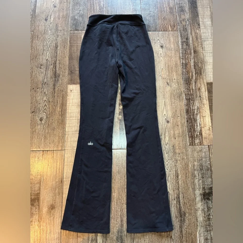 Alo Airbrush High-Waist Flutter Legging Black XS